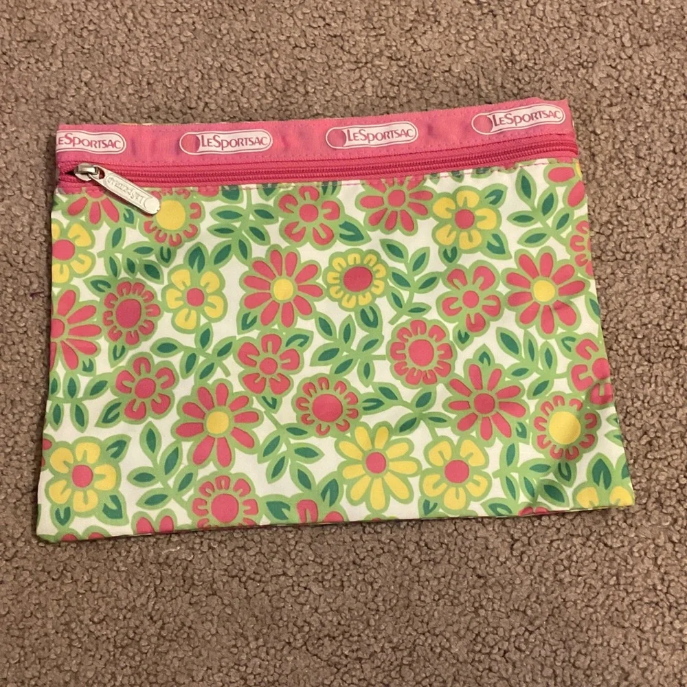 LeSportsac‎ Pink, Yellow & Green Floral Zip Pouch